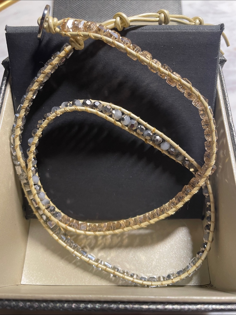 ⭐️3 For $9⭐️
Victoria Emerson Gold and Clear Crystal Wrap Bracelet - Picture 2 of 6